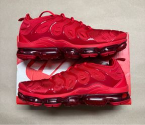 Nike Air Vapormax Plus Triple Red Men’s size 14 running shoes Rare!