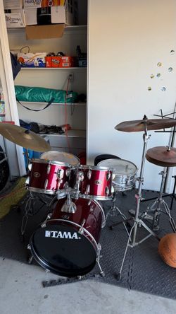 Tama Drum Kit with Cymbals