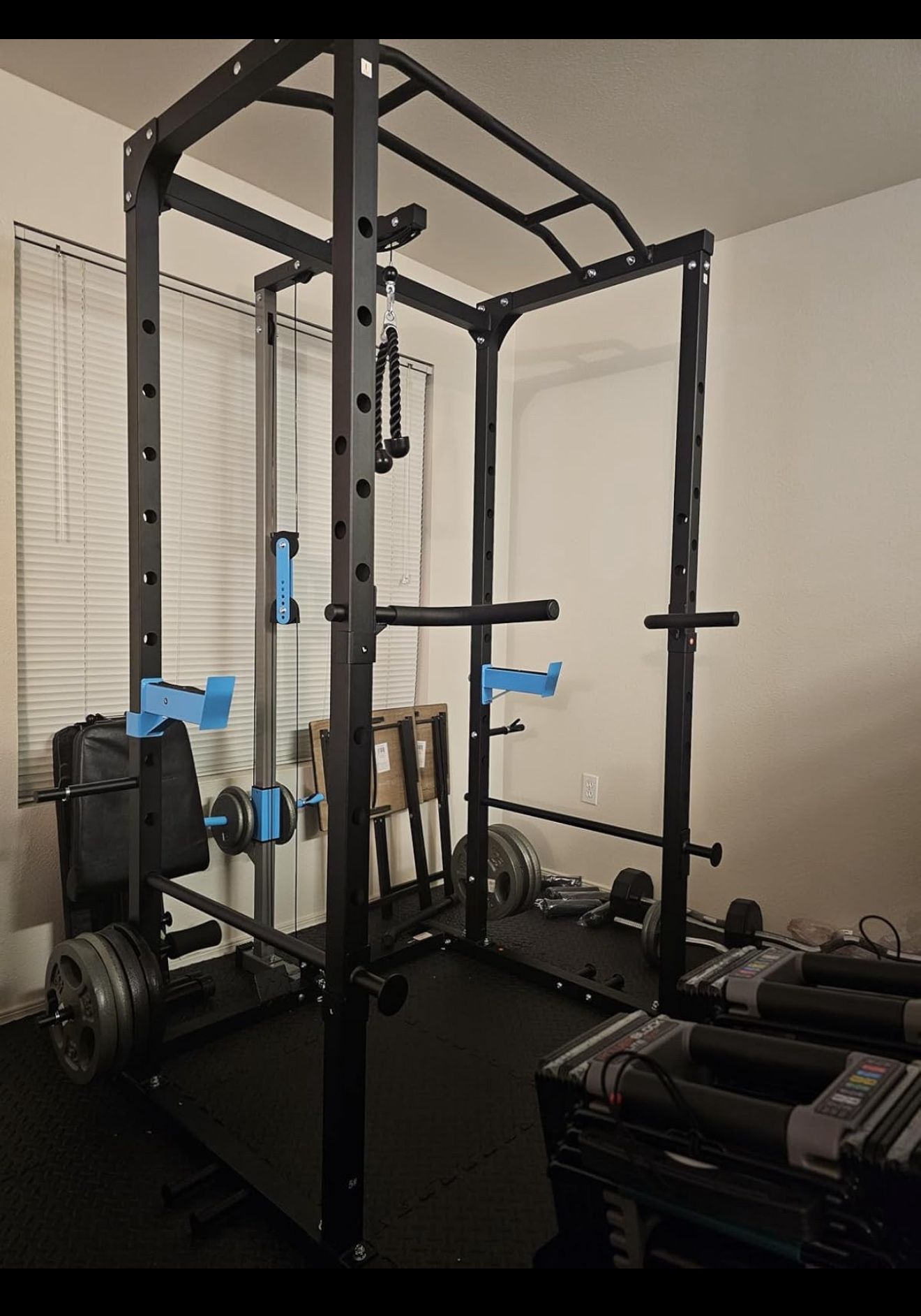 Power Cage With Pulley System