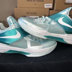 Nike Zoom Kd 4 Easter 2012