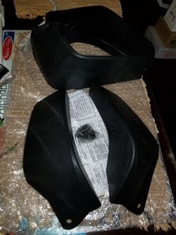Nissan sentra set of OEM mudflaps/splashguard