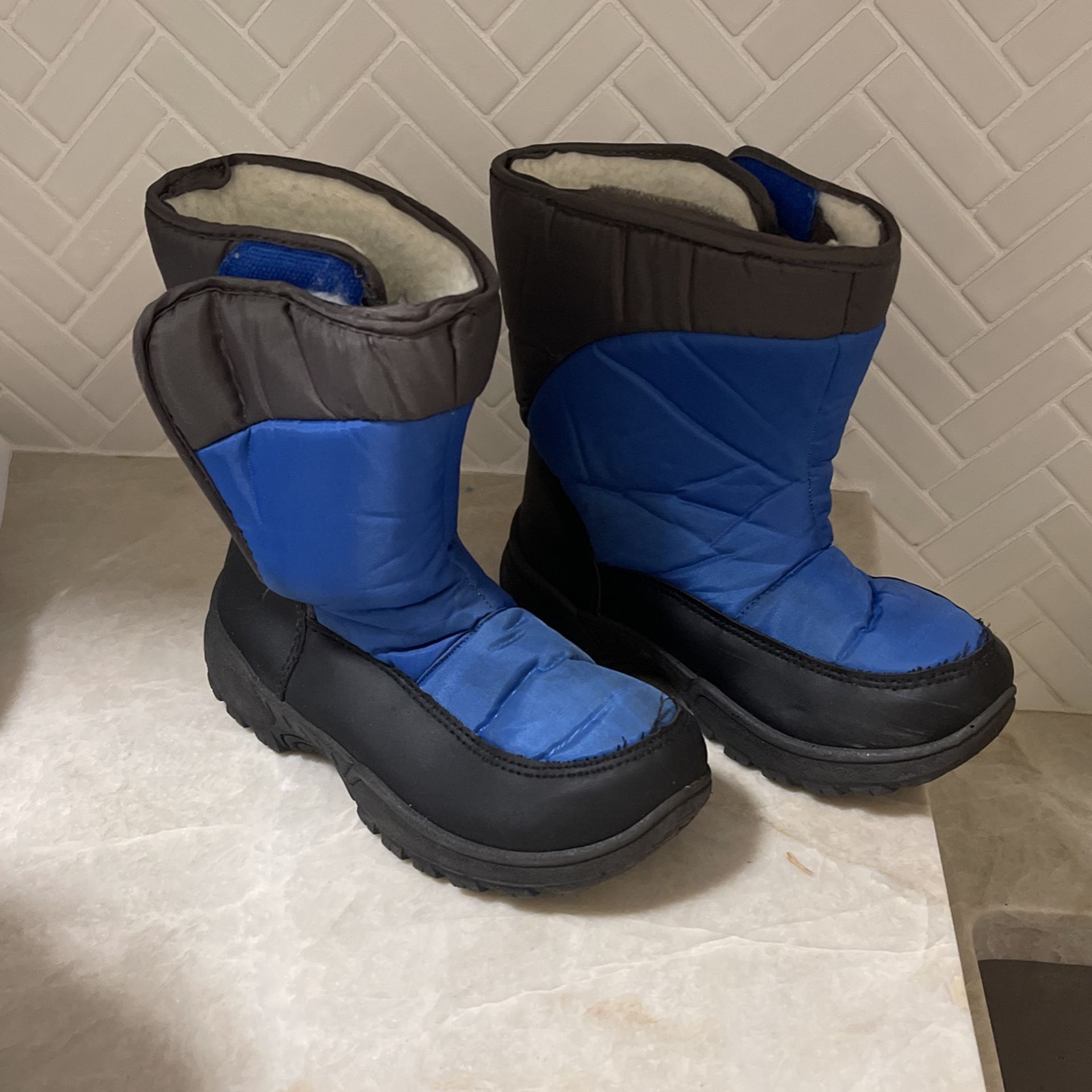 Snow Boots For Little Kid Size 13