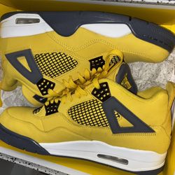 Jordan 4s 