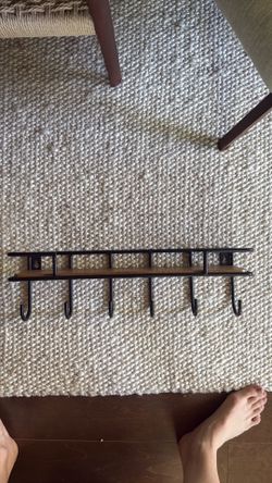 Wall hooks with mango wood shelf