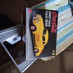 1940 Official License Ford Coke Car Model 1/25 Scale
