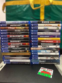 1 TB PS4 & 34 Games (No scratches)