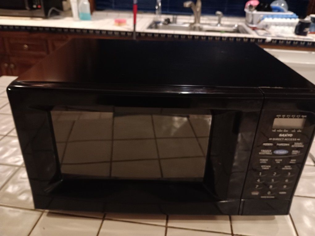 Small Microwave Sanyo