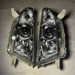 Toyota Highlander Headlight Year 2011-2013