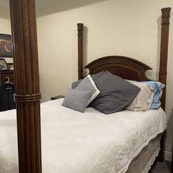 Wood Bed Frame 