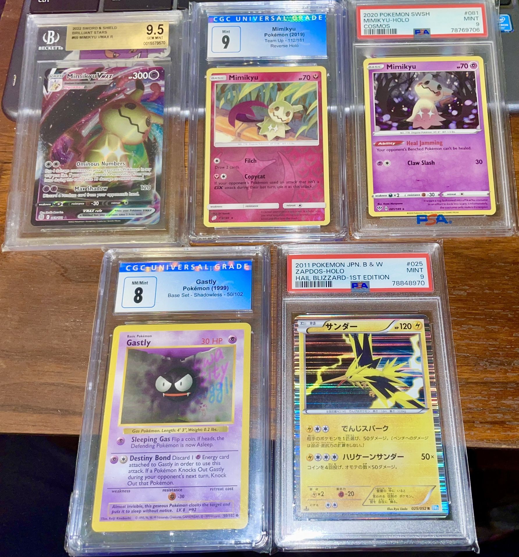 Pokemon - Lot of (5) Graded Cards: Mimikyu + Gastly + Zapdos - - PSA...BGS...CGC