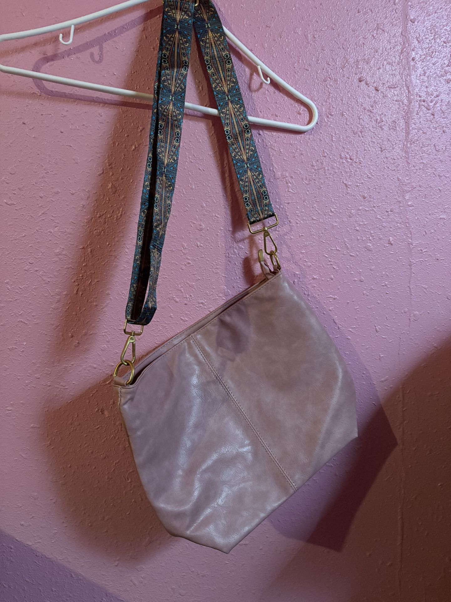 Women’s Pink Shoulder Purse 