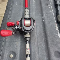 Abu Garcia Maxx Combo Rod And Reel..7 Ft Medium Heavy 