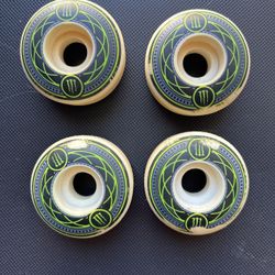Limited Monster Skateboard Wheels (52mm)