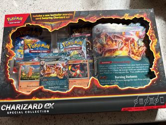Pokémon Charizard ex Special Collection Box