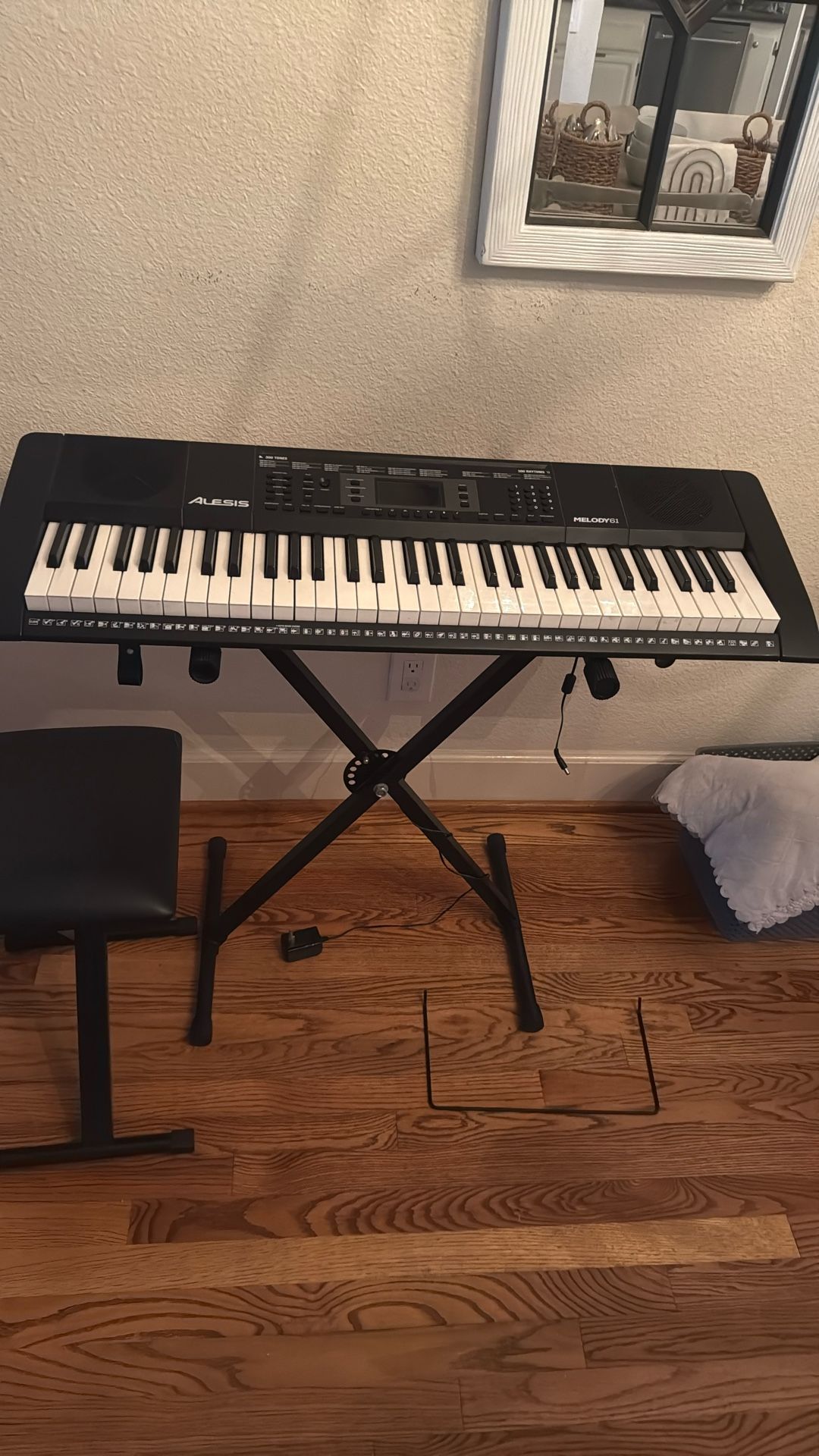 Alesis Keyboard 