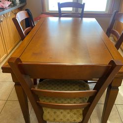 6 Seater Kitchen/dining Table 