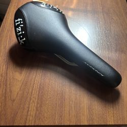 Fizik Antares Saddle