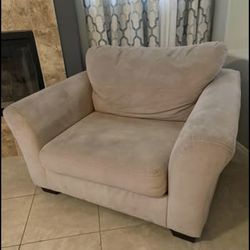 Oversized Microfiber Chair – Light Brown / Tan (Comfy + Clean)