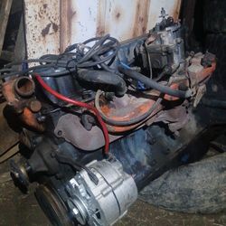 Straight 6 Cylinder 250 Engine 