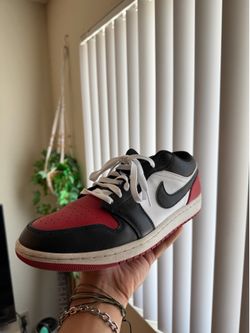 Jordan 1 Low Bred Toe Size 11 Men’s