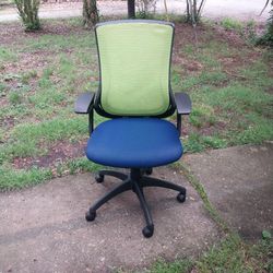 Ergonomic Office Chair By Viva Home