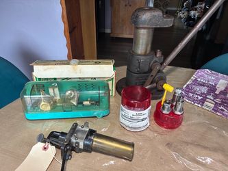 Reloading Equipment Lot – RCBS Scale, Lee Dies & Press