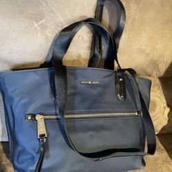 Michael Kors Bag nwot medium