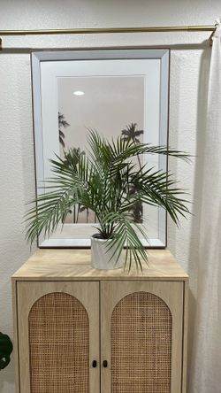 Adorable fake Palm plant like new