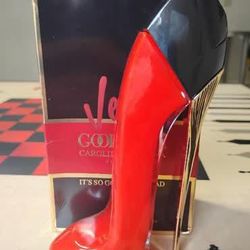 Very Good Girl By Carolina Herrera 