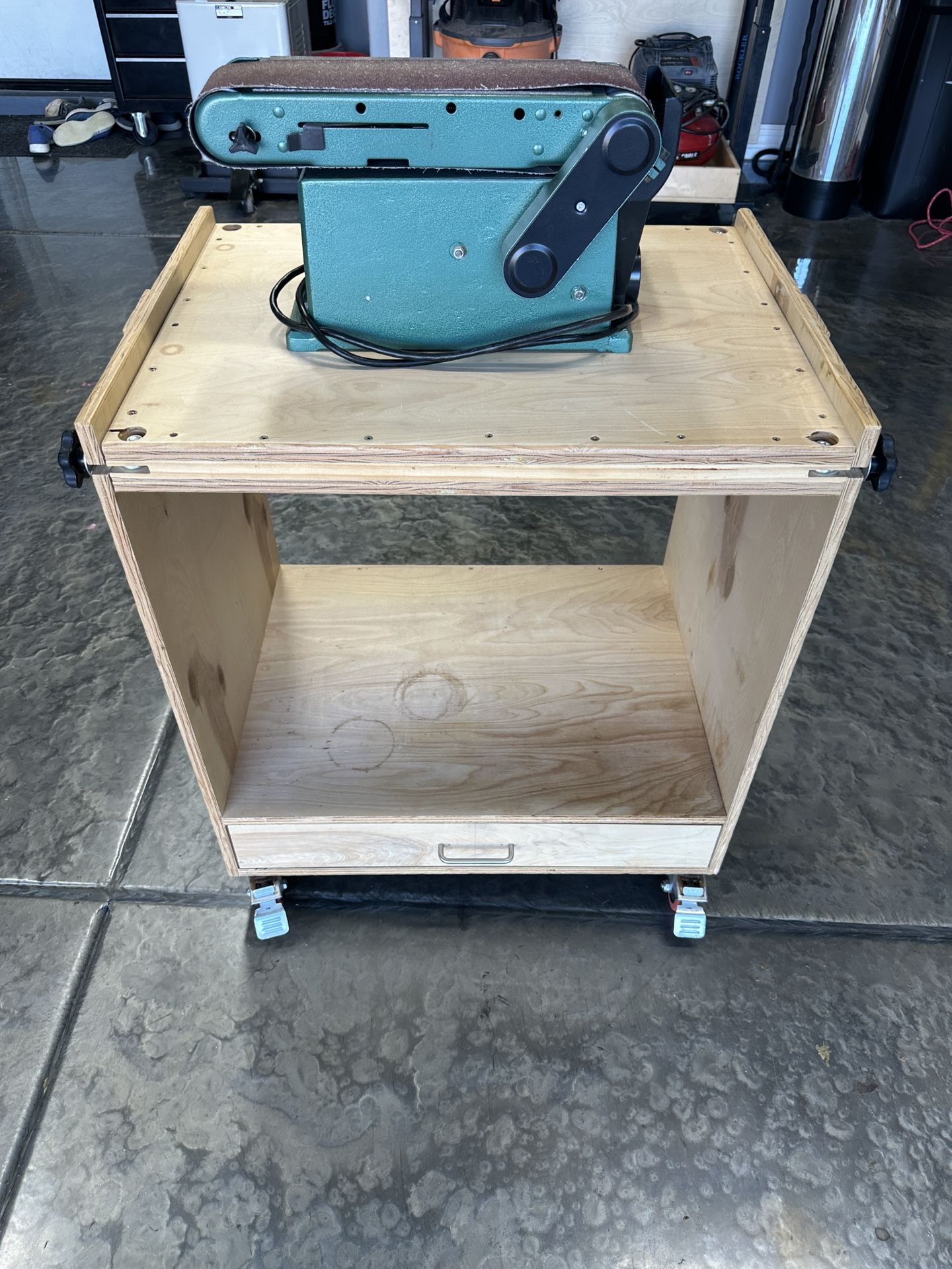 Workshop Flip cart For Planer And Sander