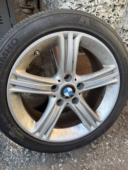 BMW Rim Y Neumático 5x120mm ( Puedes Utilizar Como De Emergencia En El Baúl)