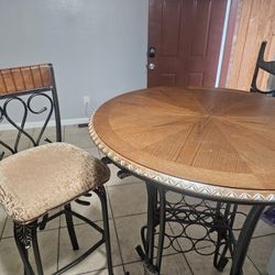 High Top Table 2 Chairs