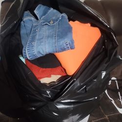 Full Black Bag Sweaters   Girls Or Woman $40.