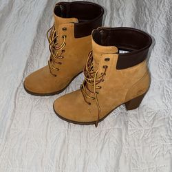 Timberland Heels Size 6.5