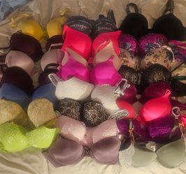 $20/ea. VICTORIA'S SECRET 36B BRAS