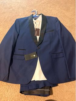 Men’s tuxedo suit