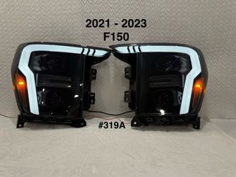 2021 To 2023 Ford F-150 Projector Headlight w/ Switchback Sequential Turn Signal LED Bar (Smoked Lens)