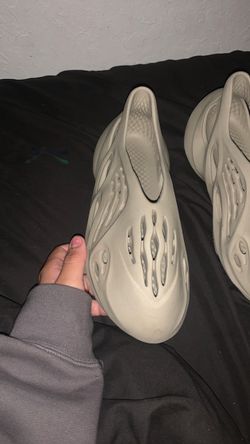 Yeezy Foam rnnrs