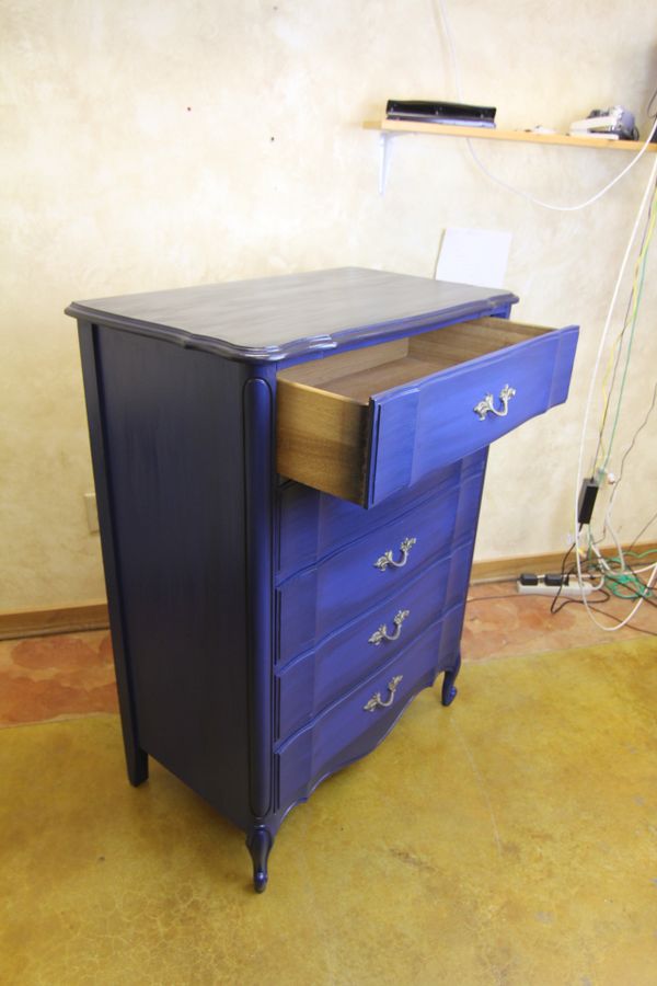 Royal Blue Five Drawer French Provincial Dresser Chest Of Drawers Royal Blue Five Drawer French Provincial Dresser Chest Of Drawers