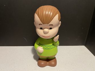 Vintage Peanuts Linus Ceramic Hand Painted Figure