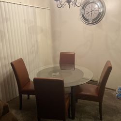 Dining room table
