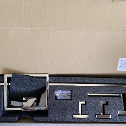 5-Piece Bath Hardware Set Included Toilet Paper Holder in Chrome