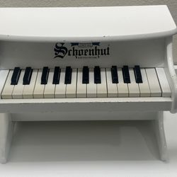 Used Schoenhut My First Piano In White 