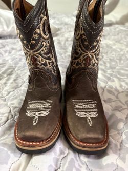 Toddler boots