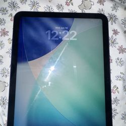 iPad 10th Gen Blue 64gb