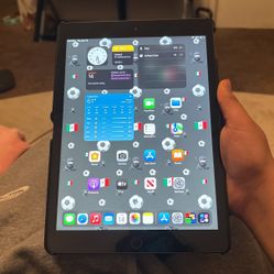iPad 7th Generation 