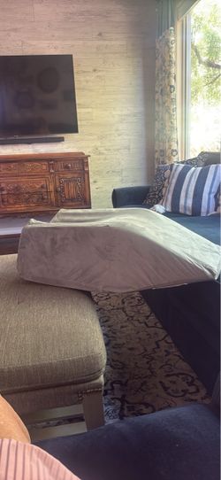 Wedge Pillow Leg Elevation Foam Cushion