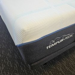 Tempur-Pedic LuxeAdapt 45% Off!!!!