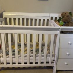 Mini Crib 