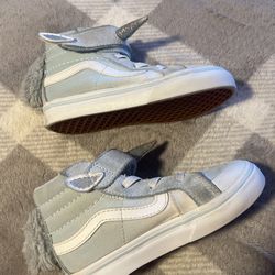 Toddler/kids Girl Unicorn Vans (High tops) 8C